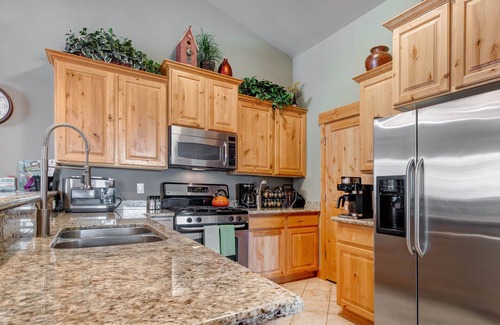 Park City Condo | Moose Mgmt at Bear Hollow 1403: Hot Tub-Fireplace-Wifi-Garage Parking