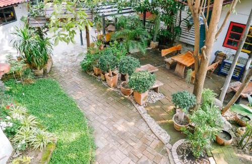 Samphao Lom House | Moradok Thai Guesthouse