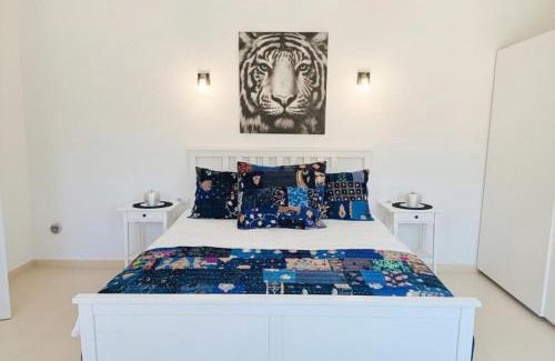 Moravit Apartment | Moraira Escape with Private Pool 1 Bed Sleeps 2