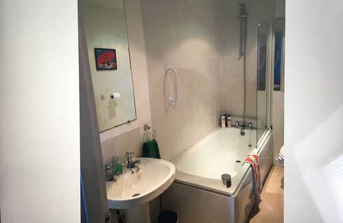 Lowestoft Apartment | Moray Horizon View is a Suffolk coast beach apartment