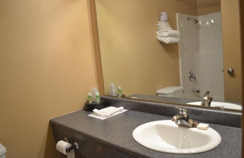 Morden Hotel | Morden Motor Inn