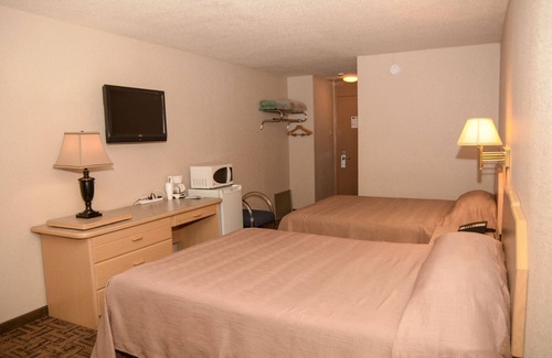 Morden Hotel | Morden Motor Inn