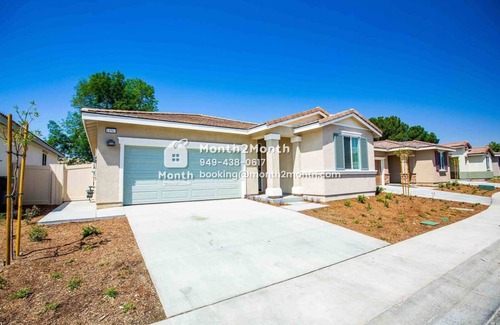 Moreno Valley House | Moreno Valley Masterpiece #41378