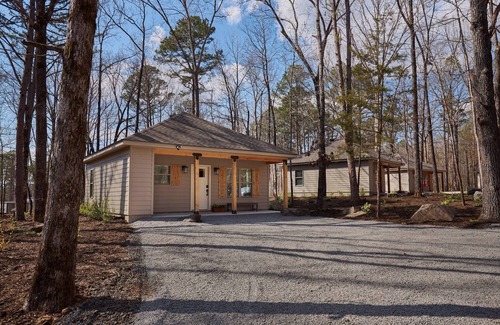 Heber Springs Cabin | Morgan's at the Little Red - Double Queen Cabin 4