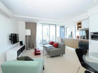 South Brisbane Apartment | Morgan Suites