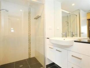 South Brisbane Apartment | Morgan Suites