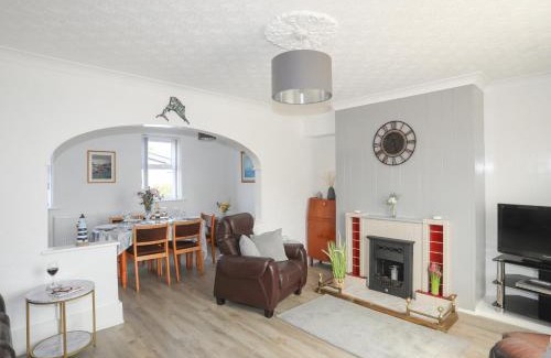 Ty Croes House | Morlais Voice of the Sea