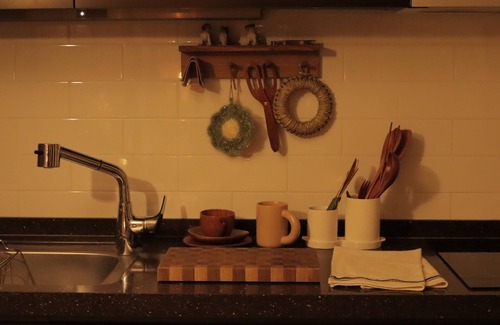 Yeon-dong Apartment | Morning Madrid