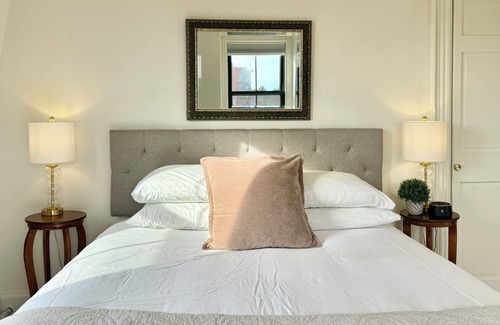 Parkside Hotel | Morrill Mansion Inn | 5 | Self Check In | Parking