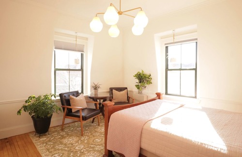 Parkside Hotel | Morrill Mansion Inn | 6 | Self Check In | Parking