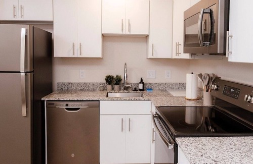 Clegg Apartment | Morrisville TOC · Cozy & Modern + Raleigh | Durham | Chapel Hill