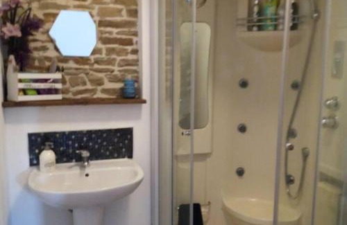 Mortain-Bocage House | Mortain-Bocage - 2-Bed Wisteria Cottage - Sleeps 4