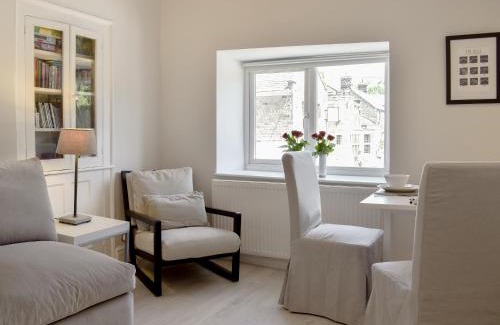 Hathersage House | Morton Loft
