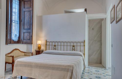 Angri Apartment | Mosaic House Artistic Retreat near Naples & Pompei