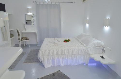 Adamas Apartment | Moschoula Studios