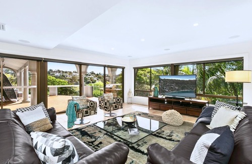Cammeray House | MOSMAN - HOPE2 - Hopetoun Avenue - Luxury 5BR Home with Harbour Views Between Balmoral Chinamans Beaches