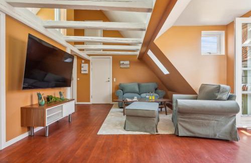 Copenhagen City Centre Apartment | Most Central Location - By Tivoli Nyhavn & Metro