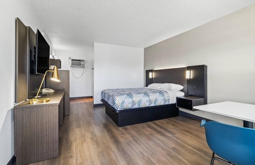 Larkspur Hotel | Motel 6 Bend, OR