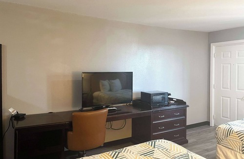 Borger Hotel | Motel 6 Borger, TX – Boom Town