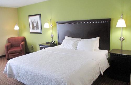 Conway Hotel | Motel 6-Conway, AR