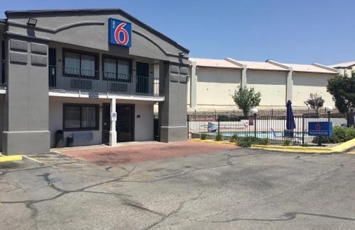 El Paso Hotel | Motel 6-El Paso, TX - West
