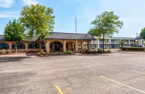 Natchitoches Hotel | Motel 6-Natchitoches, LA