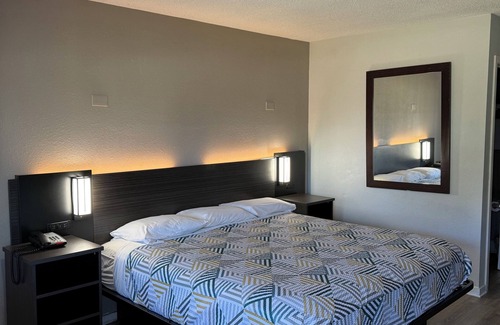 Reservoir Hotel | Motel 6 Newport News, VA - Fort Eustis