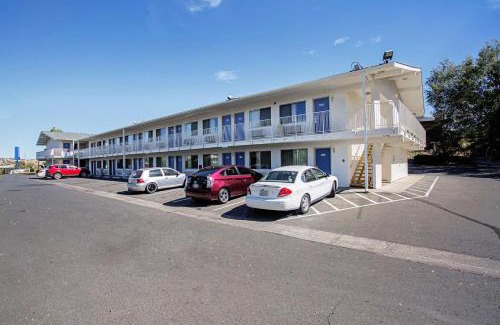 Prescott Hotel | Motel 6-Prescott, AZ