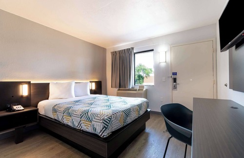 Rolling Meadows Hotel | Motel 6 Rolling Meadows, IL - Chicago Northwest