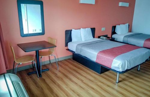 Seaford Hotel | Motel 6-Seaford, DE