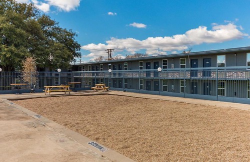 Temple Hotel | Motel 6-Temple, TX