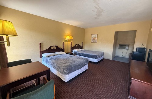 Marksville Hotel | Motel Masquerade