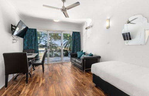 Nambucca Heads Hotel | Motel Miramar