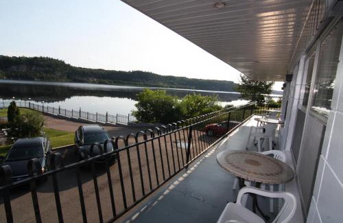 Chicoutimi Hotel | Motel Panoramique