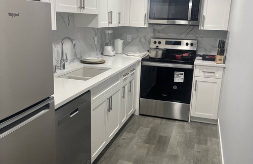 Southeast Calgary House | Motherland Seton Calgary Cozy Suite