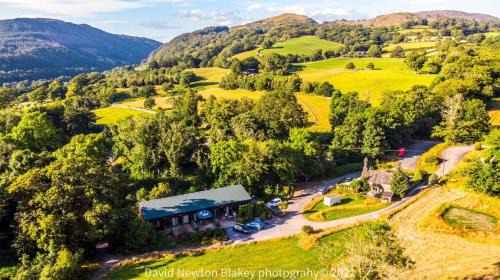 Llanelltyd Apartment | MotoCamp Wales -Camping Pods