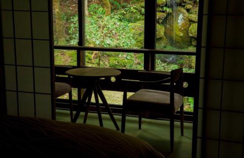 Kanazawa Hotel | Motoyu Ishiya