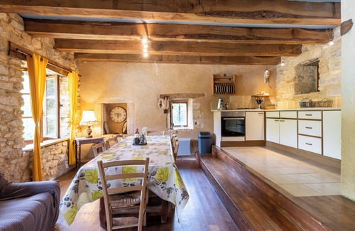 Sergeac House | Moulin de la Grenaderie – Peaceful Retreat with Pool in the Heart of Périgord Noir