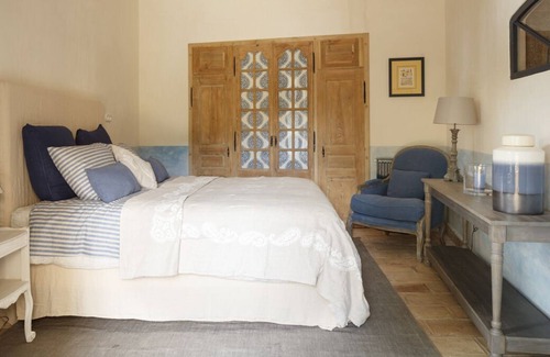 Pezenas Villa | Moulin De La Peche - Five Bedroom Villa, Sleeps 10