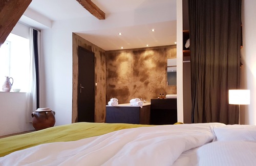 Autun House | Moulin Renaudiots