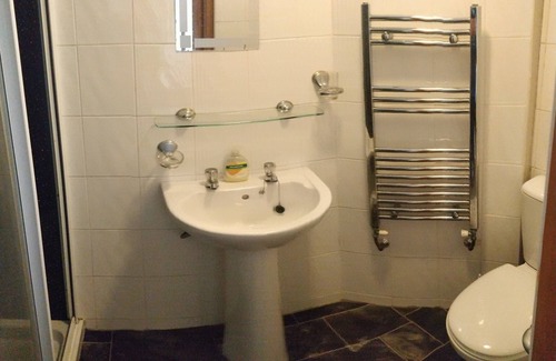 Plymouth Apartment | Mount Gould Apartment