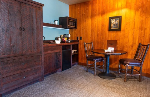 Summerhaven Cabin | Mount Lemmon Lodge