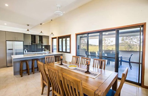 Bloomfield House | Mount Louis Cattle Station