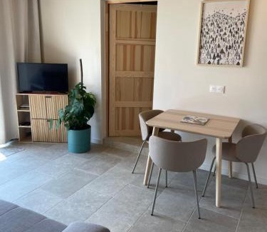 Saint-Jean-d'Arves Apartment | Mountain air