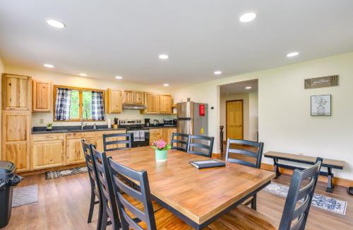 Granville House | Mountain and Sunset Views Upstate Family Home