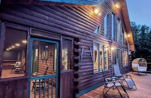 Stark Cabin | Mountain Cabin w/Game Room, Fire Pit, & Trails