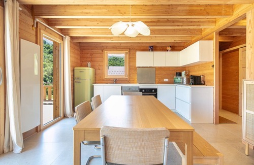 Saint-Jean-d'Arves Ski Chalet | Mountain Chalet in Saint-Jean-d'Arves