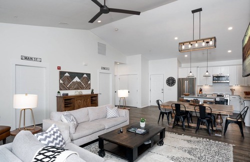 Blowing Rock Condo | Mountain Condo in Downtown Blowing Rock