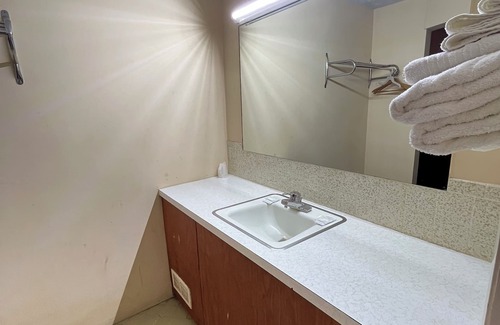 Mountain City Hotel | Mountain Empire Motel