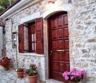 Vlacherna Ski Chalet | Mountain Ηouse in Arcadia